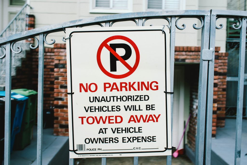 Image of a no parking sign